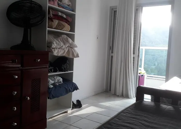 Guaruja Ap Lindo 200 M Da Praia